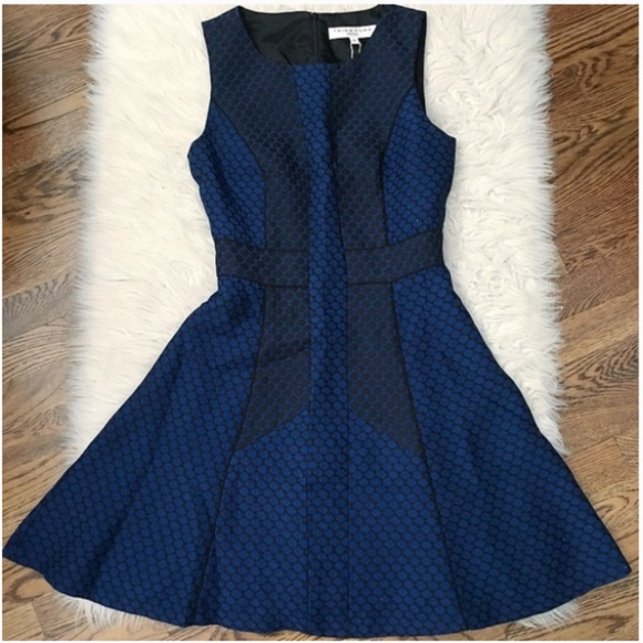 Trina Turk Rena Dress - Picture 2 of 7